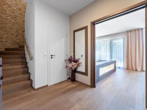 Pronájem bytu 4+kk, Praha - Vysočany, Svatošových, 126 m2