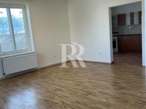 Pronájem bytu 2+1, Liberec, Hodkovická, 68 m2