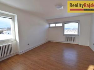 Pronájem bytu 3+1, Dobříš, Na Chmelnici, 80 m2