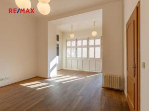 Prodej činžovního domu, Praha - Nové Město, Na bojišti, 728 m2