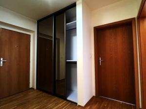 Pronájem bytu 4+kk, Jesenice, Lomená, 81 m2