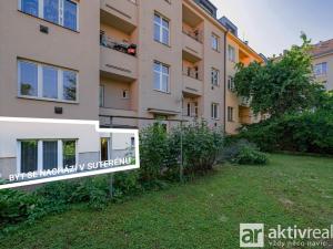 Prodej komerční nemovitosti, Praha - Strašnice, Vykáňská, 37 m2