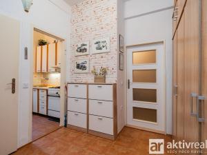 Prodej komerční nemovitosti, Praha - Strašnice, Vykáňská, 37 m2