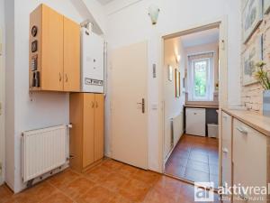 Prodej komerční nemovitosti, Praha - Strašnice, Vykáňská, 37 m2