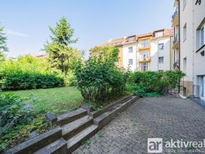 Prodej komerční nemovitosti, Praha - Strašnice, Vykáňská, 37 m2