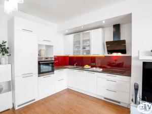 Prodej bytu 2+kk, Praha, Heinemannova, 63 m2