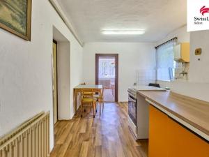 Prodej rodinného domu, Česká Metuje, 242 m2