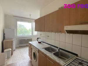 Pronájem bytu 2+1, Chomutov, Bezručova, 55 m2