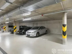 Pronájem bytu 2+kk, Praha - Karlín, Sokolova, 58 m2