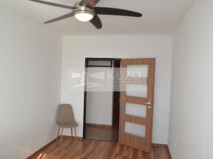 Pronájem bytu 2+kk, Praha, V zahrádkách, 47 m2