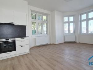 Pronájem bytu 2+kk, Kolín, Havlíčkova, 53 m2