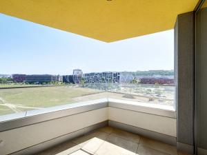 Pronájem bytu 2+kk, Praha - Karlín, Sokolova, 60 m2