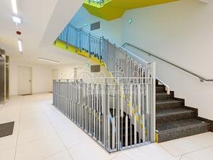 Pronájem bytu 2+kk, Praha - Karlín, Sokolova, 60 m2