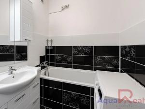 Pronájem bytu 2+1, Ostrov, S. K. Neumanna, 57 m2