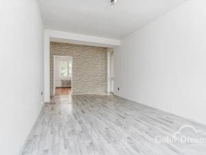 Prodej bytu 2+1, Vyškov, Na Hraničkách, 52 m2