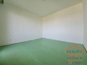 Prodej bytu 3+1, Hořice, Pod Lipou, 75 m2