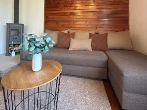 Prodej chaty, Stará Paka, 66 m2