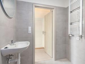 Pronájem bytu 1+kk, Praha - Vršovice, Košická, 35 m2