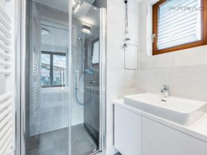Pronájem bytu 3+kk, Praha - Košíře, Naskové, 95 m2