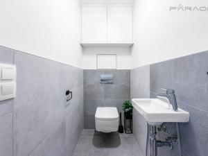 Pronájem bytu 3+kk, Praha - Košíře, Naskové, 95 m2