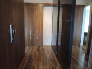 Pronájem bytu 2+kk, Praha - Střížkov, Vysočanská, 42 m2
