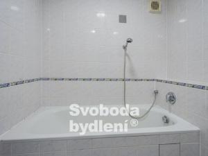 Pronájem bytu 3+1, Praha - Střížkov, Česákova, 68 m2