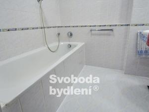 Pronájem bytu 3+1, Praha - Střížkov, Česákova, 68 m2