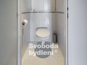 Pronájem bytu 3+1, Praha - Střížkov, Česákova, 68 m2