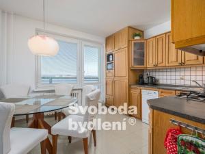 Pronájem bytu 3+1, Praha - Střížkov, Česákova, 68 m2