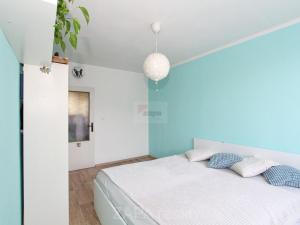 Prodej bytu 3+1, Praha - Řepy, Skuteckého, 86 m2