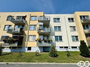 Pronájem bytu 2+kk, Praha, U Hostavického potoka, 49 m2