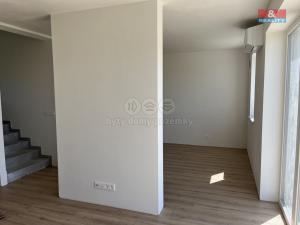 Pronájem bytu 4+kk, Starý Vestec, 96 m2