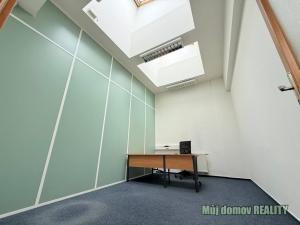 Pronájem kanceláře, Praha - Vysočany, Lisabonská, 20 m2