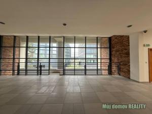 Pronájem kanceláře, Praha - Vysočany, Lisabonská, 20 m2