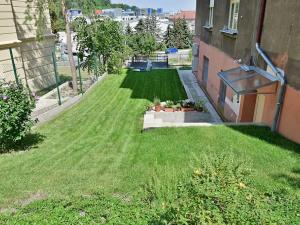 Pronájem bytu 3+kk, Praha - Smíchov, Na Březince, 90 m2