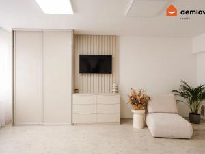 Pronájem obchodního prostoru, Ostrava, Přívozská, 26 m2