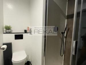 Pronájem bytu 2+kk, Praha - Hlubočepy, Voskovcova, 52 m2