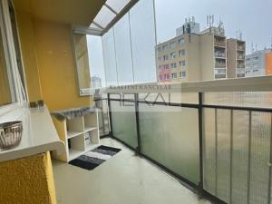 Pronájem bytu 2+kk, Praha - Hlubočepy, Voskovcova, 52 m2