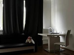 Pronájem bytu 2+kk, Praha - Košíře, Vrchlického, 49 m2