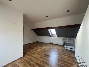 Prodej bytu 4+kk, Kryry, Hlavní, 100 m2