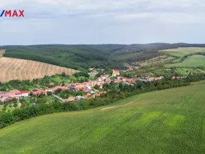 Prodej pole, Lovčice, 5541 m2
