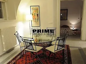 Pronájem bytu 2+kk, Praha - Malá Strana, Vlašská, 92 m2
