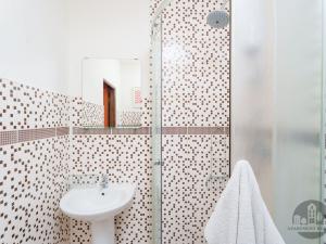 Pronájem bytu 1+kk, Praha, Čestmírova, 25 m2