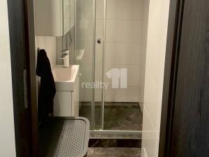Pronájem bytu 1+kk, Praha - Malešice, Počernická, 24 m2