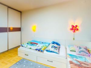 Pronájem bytu 2+1, Příbram, Čechovská, 60 m2