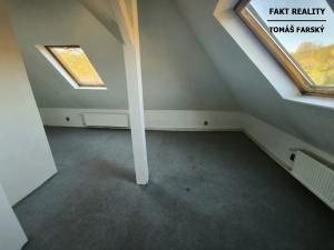 Pronájem bytu 2+1, Děčín, U Dvora, 60 m2