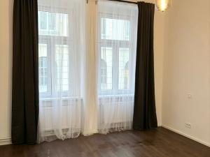 Prodej bytu 2+1, Karlovy Vary, Petřín, 98 m2