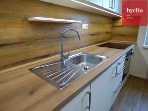 Pronájem bytu 2+1, Opava, Na Dolním poli, 45 m2