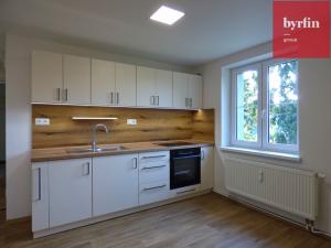 Pronájem bytu 2+1, Opava, Na Dolním poli, 45 m2