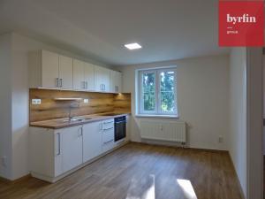 Pronájem bytu 2+1, Opava, Na Dolním poli, 45 m2